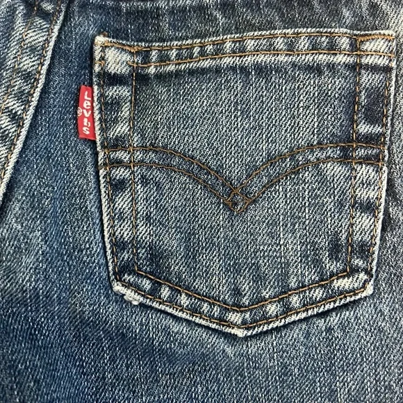 Levi’s 505 Medium Wash Jean Size 4 SLIM - Picture 8 of 8